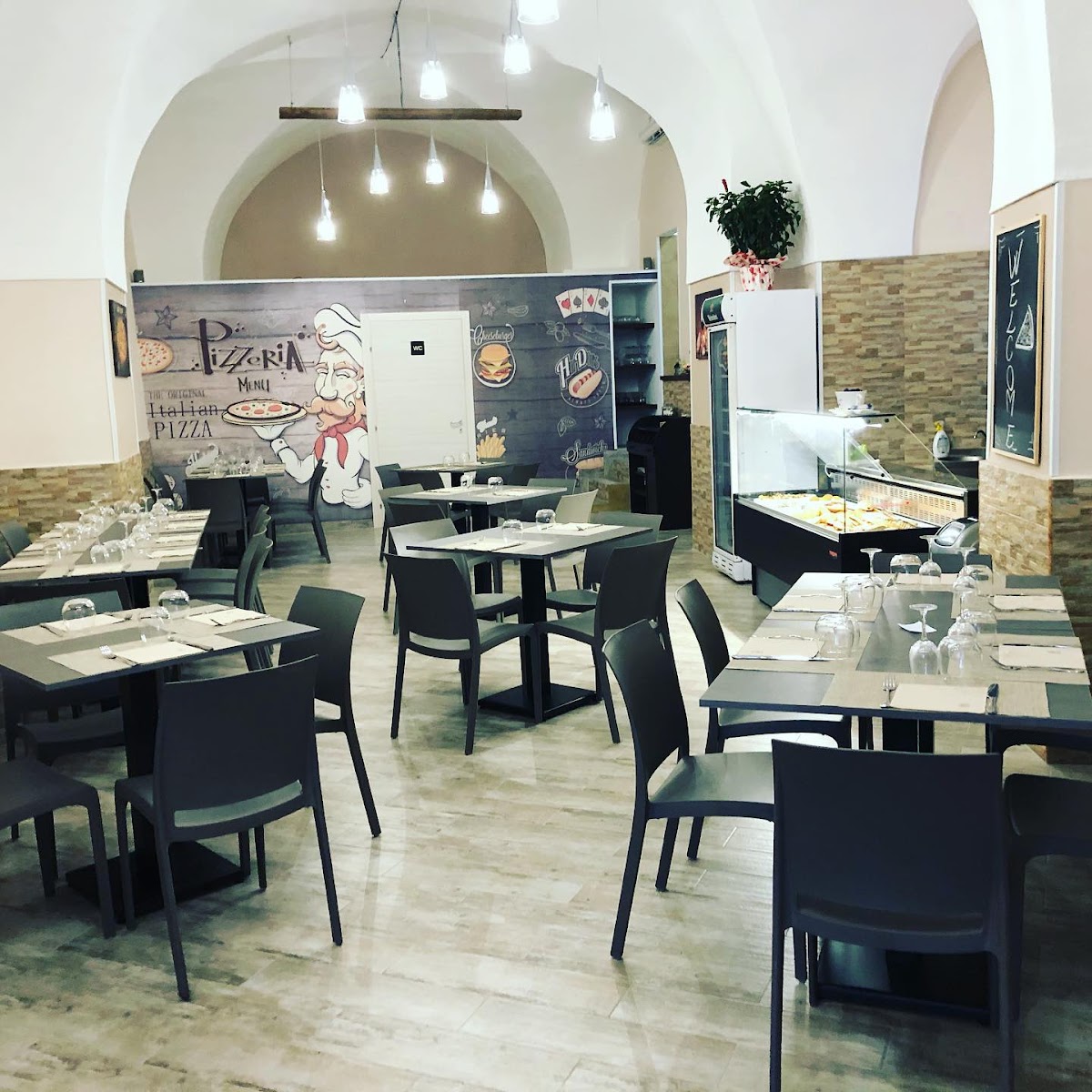 Cinà Pizzeria & Tavola Calda